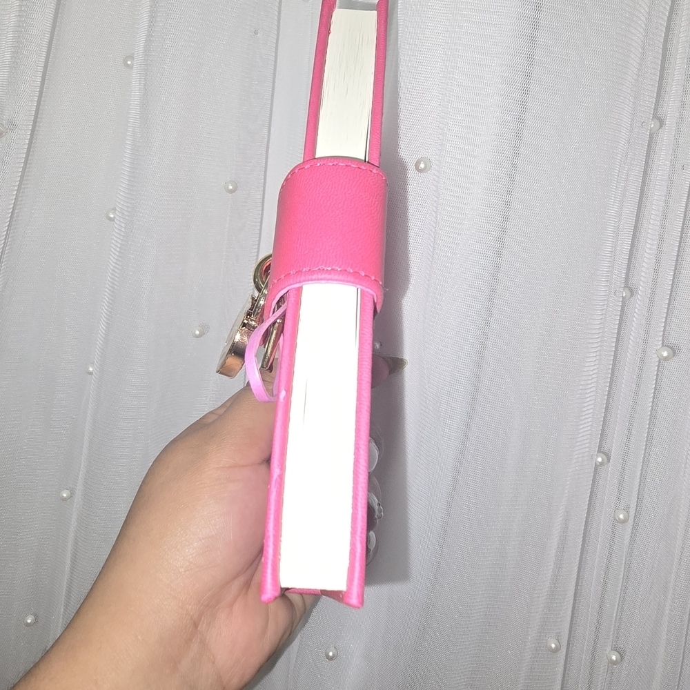 Pink Heart Lock Notebook - Picture 5 of 8